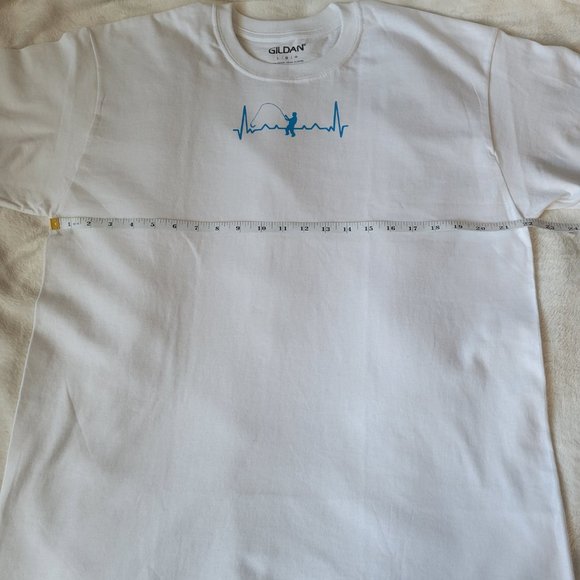 Heartbeat Fisherman Print Crew Neck T-Shirt - Picture 4 of 7